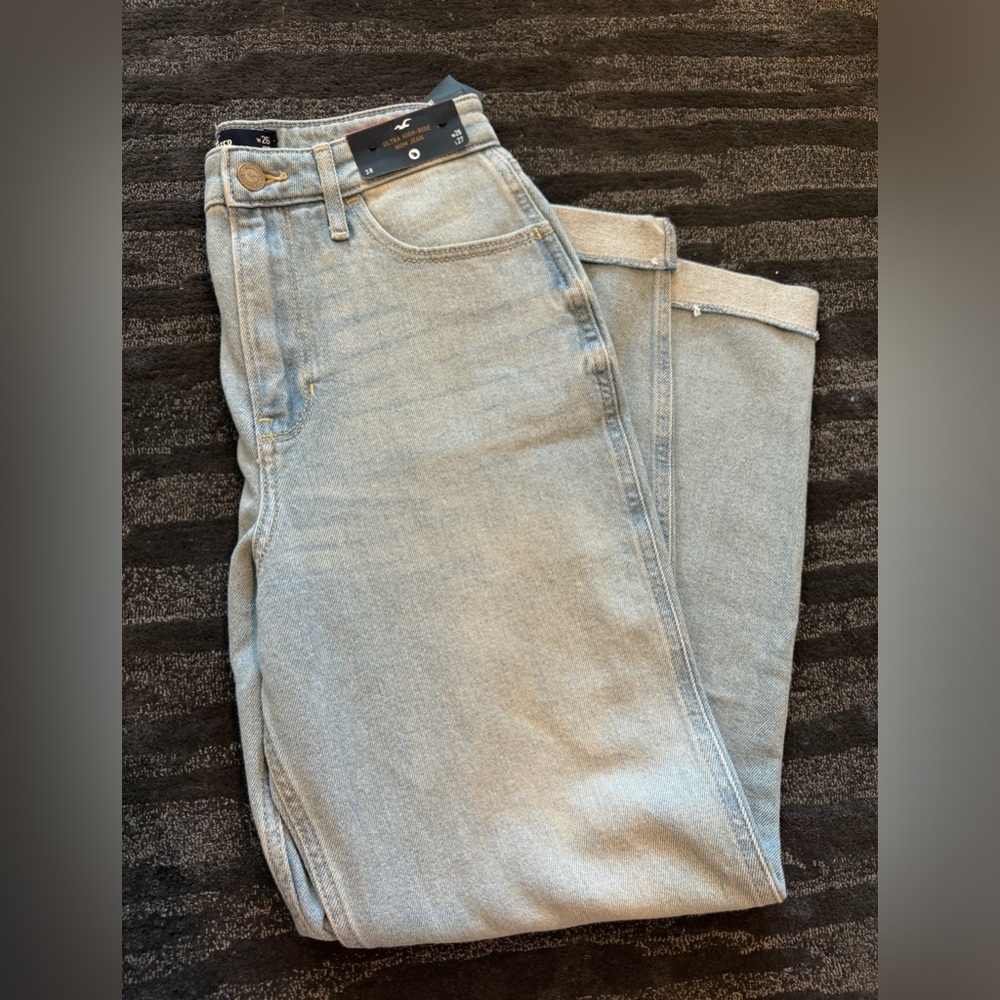 Straight high rise Hollister jeans